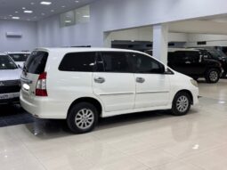 Toyota Innova 2013 full