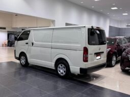 Toyota Hiace 2024 full