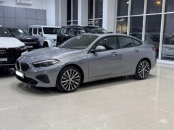 BMW 220i 2023 full