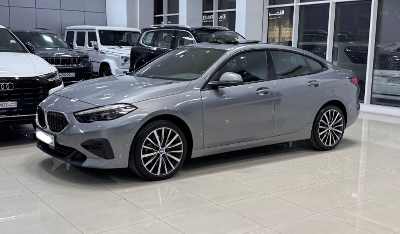 BMW 220i 2023 full
