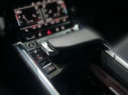 Audi Q8 e-tron Sportback 2024 full