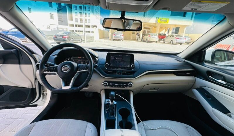 Nissan Altima 2021 full