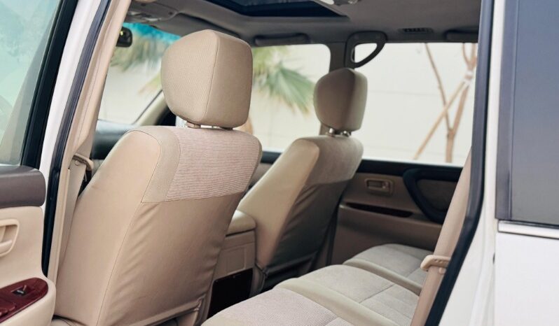 Toyota Land Cruiser 2005 full