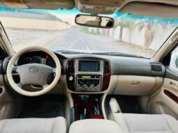 Toyota Land Cruiser 2005 full
