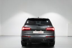 Audi Q7 2023 full
