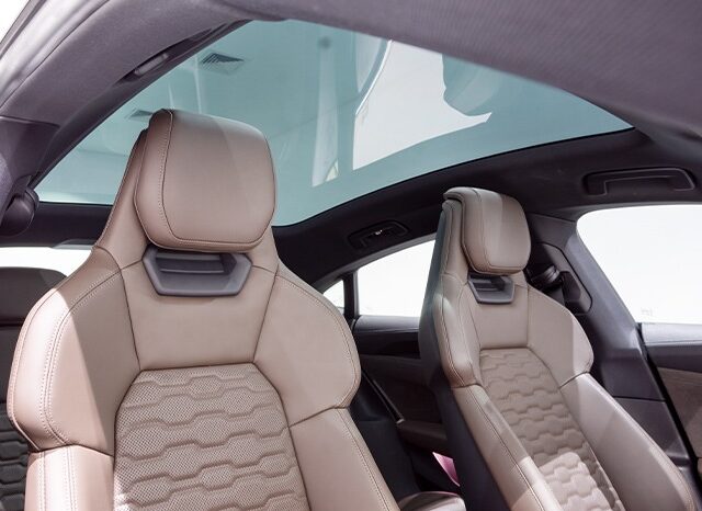 Audi e-tron GT 2023 full