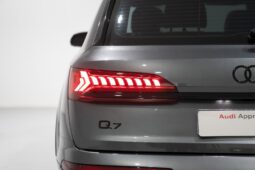 Audi Q7 2023 full