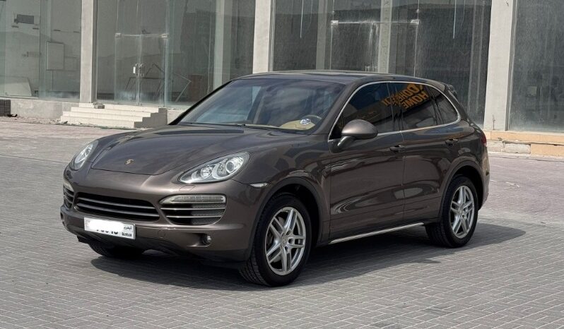 Porsche Cayenne 2011 full