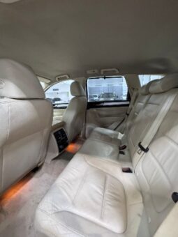 Volkswagen Touareg 2012 full