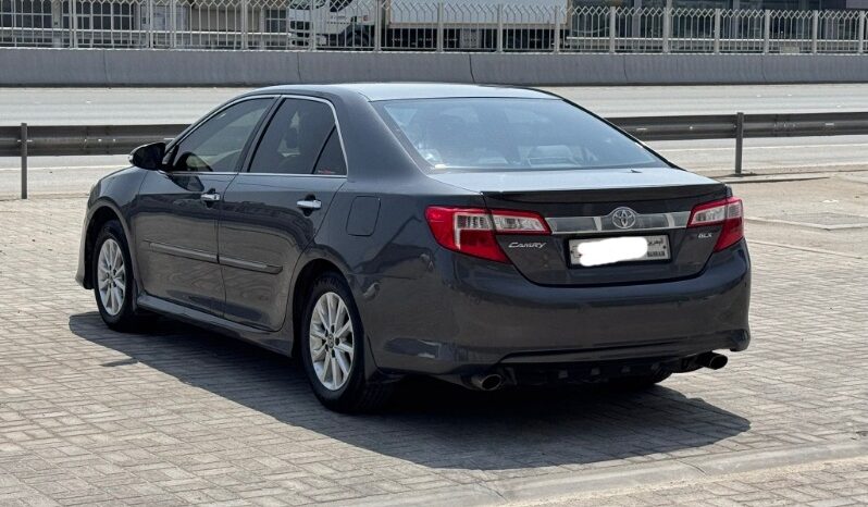 Toyota Camry 2013 full