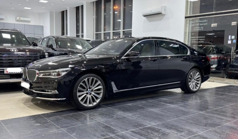 BMW 740i 2019 full