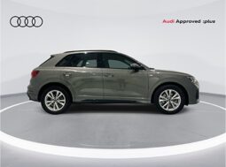 Audi Q3 2022 full