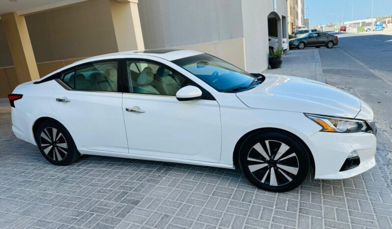 Nissan Altima 2021 full