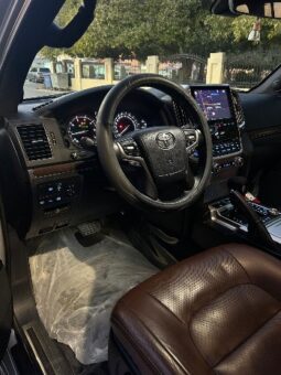 Toyota Land Cruiser 2018 full