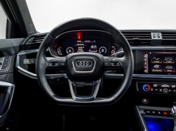 Audi Q3 2022 full