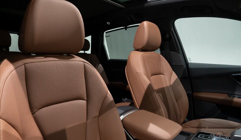 Audi Q7 2023 full