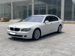 BMW 740i 2008 full