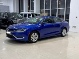 Chrysler 200 Series 2017 full