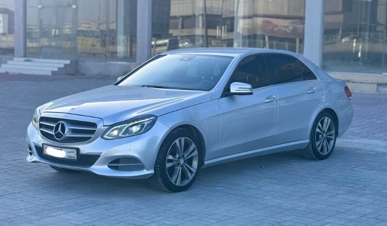 Mercedes Benz E200 2015 full