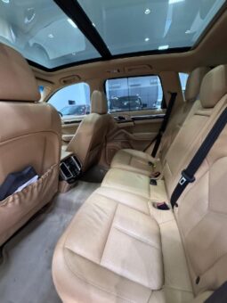 Porsche Cayenne S 2012 full