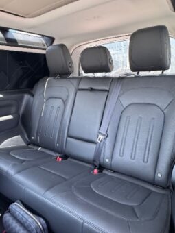 Land Rover Defender 2021 full