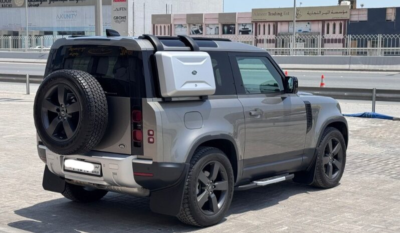 Land Rover Defender 2021 full