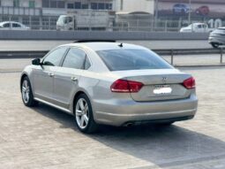 Volkswagen Passat 2014 full