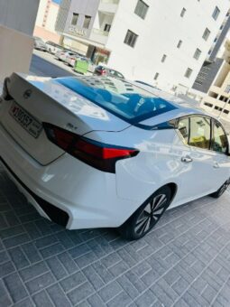 Nissan Altima 2021 full