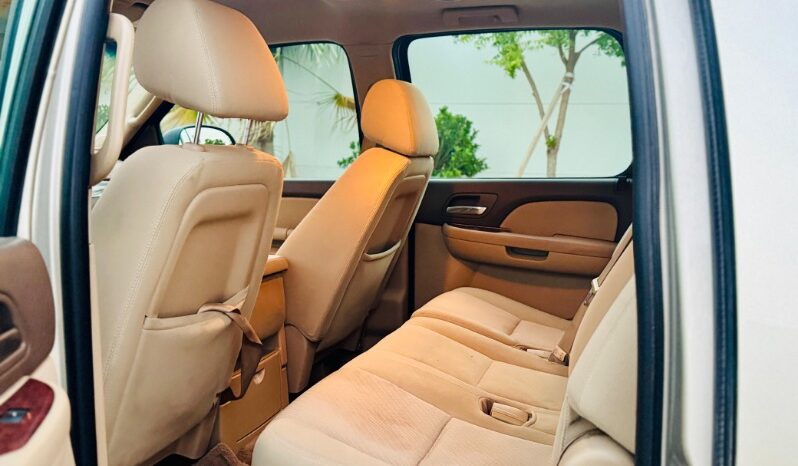 Chevrolet Suburban 2014 full