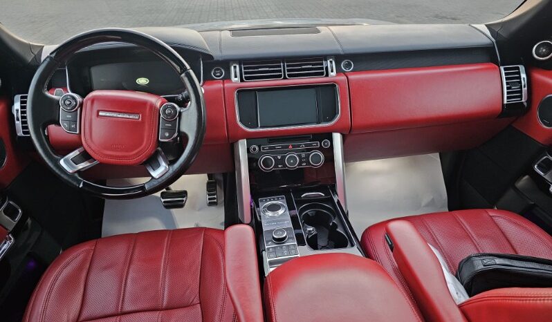 Range Rover Vogue. 2016 full