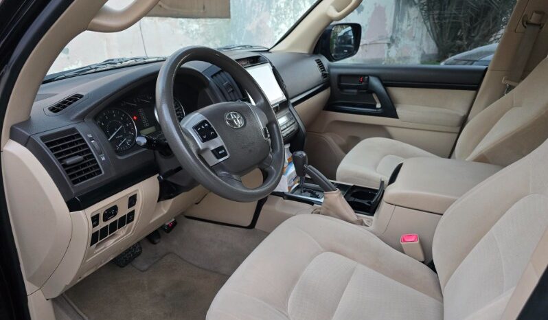 Toyota Land Cruiser 2014 full