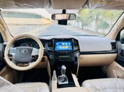 Toyota Land Cruiser 2015 full