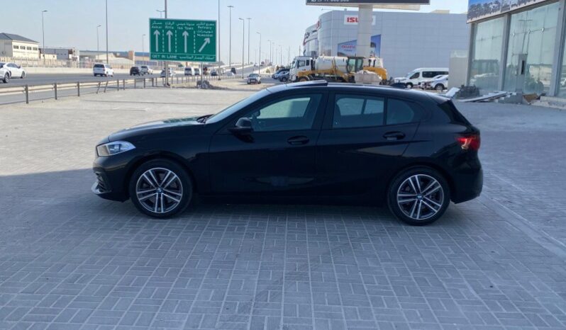 BMW 120i 2021 full