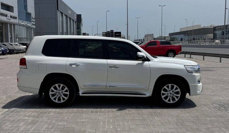 Toyota Land Cruiser 2017 full
