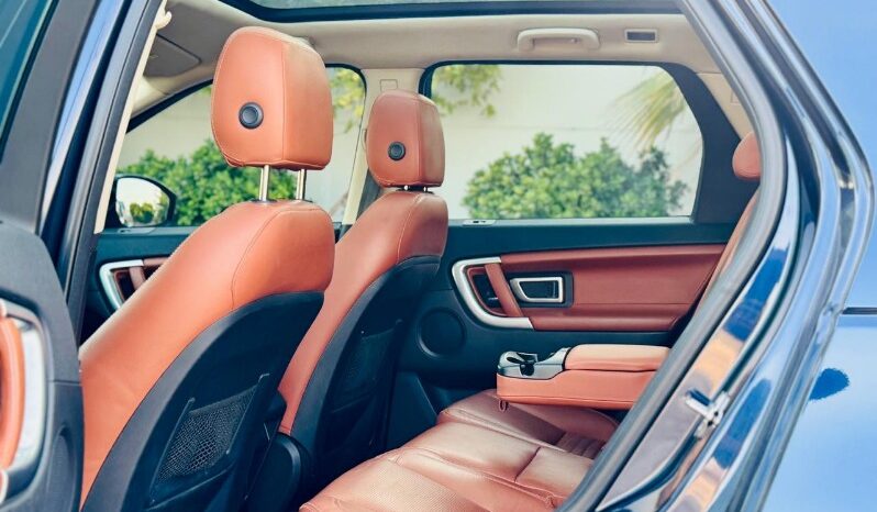 Land Rover Discovery Sport 2015 full
