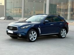 Infiniti QX70 2015 full