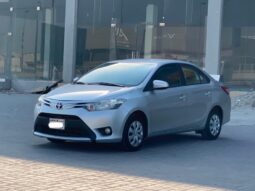 Toyota Yaris 2015 full