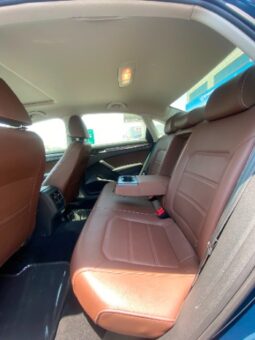 Volkswagen Passat 2021 full
