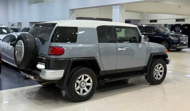 Toyota Fj Cruiser 2020 full