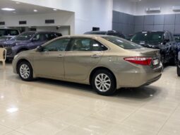 Toyota Camry 2017 full