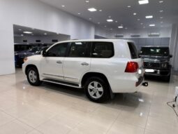 Toyota Land Cruiser 2015 full
