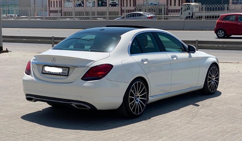 Mercedes Benz 300C 2019 full