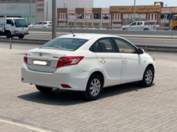 Toyota Yaris 2016 full