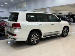 Toyota Land Cruiser 2019 full