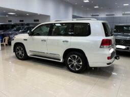 Toyota Land Cruiser 2020 full