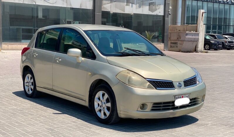 Nissan Tiida 2008 full