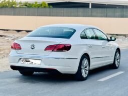 Volkswagen Passat 2012 full