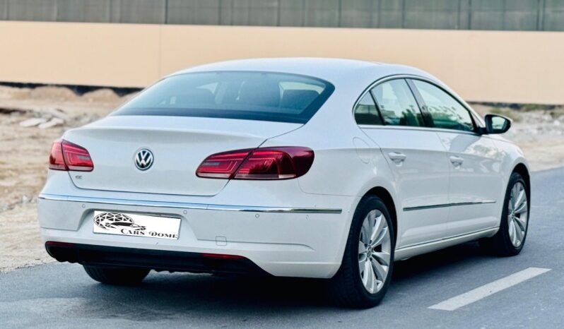 Volkswagen Passat 2012 full