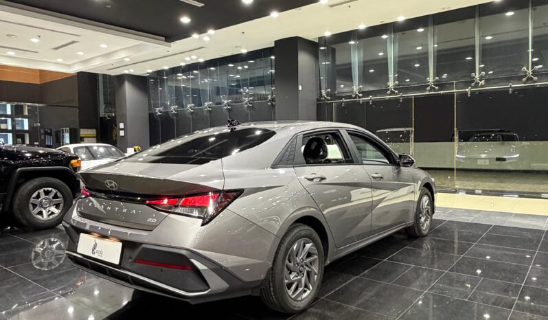 Hyundai Elantra Model 2026 full