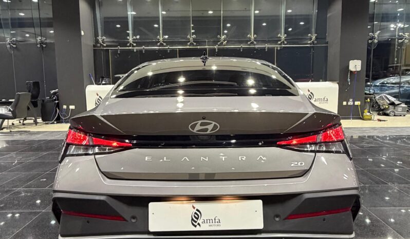 Hyundai Elantra Model 2026 full